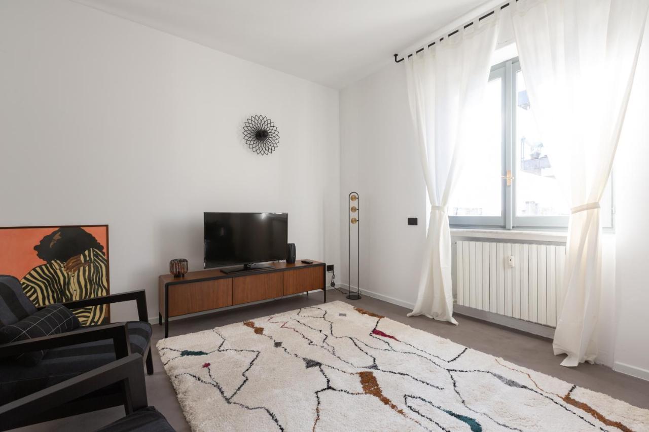 Sant'Ambrogio Bright And Stylish Flat Apartman Milánó Kültér fotó
